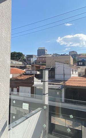 Casa à venda com 141m², 3 quartos e 2 vagasSuíte 3 - Varanda
