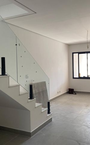 Casa à venda com 141m², 3 quartos e 2 vagasSala - Cozinha