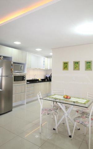 Casa à venda com 492m², 3 quartos e 3 vagasSala/Cozinha