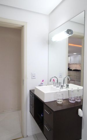 Casa à venda com 492m², 3 quartos e 3 vagasBanheiro