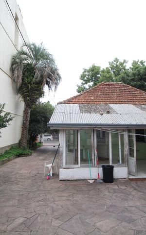 Casa à venda com 492m², 3 quartos e 3 vagasQuintal