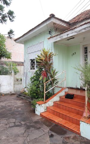 Casa à venda com 492m², 3 quartos e 3 vagasQuintal