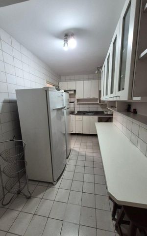 Apartamento para alugar com 110m², 3 quartos e 2 vagas Apartamento para alugar com 110m², 3 quartos e 2 vagasCozinha