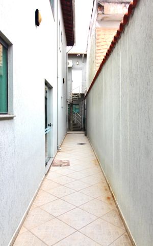 Casa para alugar com 49m², 1 quarto e 1 vaga Casa para alugar com 49m², 1 quarto e 1 vagaCorredor