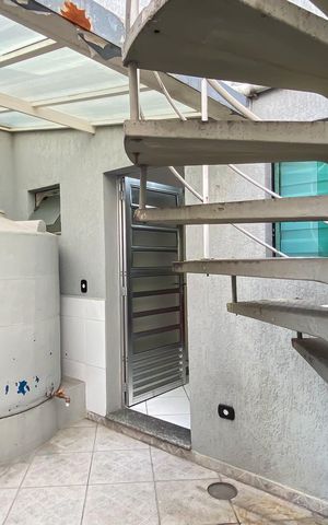 Casa para alugar com 38m², 1 quarto e sem vaga Casa para alugar com 38m², 1 quarto e sem vagaÁrea de Serviço