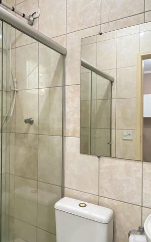 Casa para alugar com 38m², 1 quarto e sem vaga Casa para alugar com 38m², 1 quarto e sem vagaBanheiro