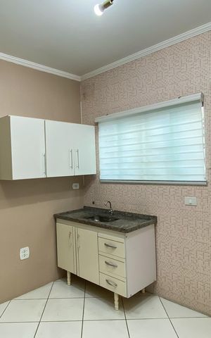 Casa para alugar com 38m², 1 quarto e sem vaga Casa para alugar com 38m², 1 quarto e sem vagaSala/cozinha