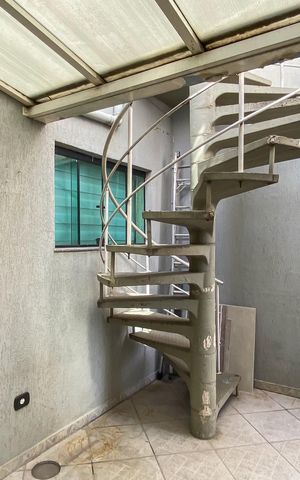 Casa para alugar com 38m², 1 quarto e sem vaga Casa para alugar com 38m², 1 quarto e sem vagaÁrea de Serviço