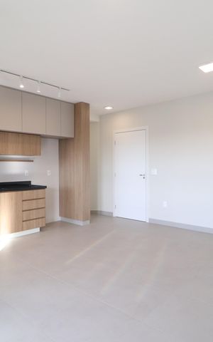 Apartamento para alugar com 79m², 2 quartos e 2 vagasSala
