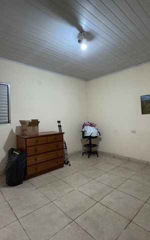 Casa à venda com 288m², 3 quartos e 2 vagas Casa à venda com 288m², 3 quartos e 2 vagasQuarto