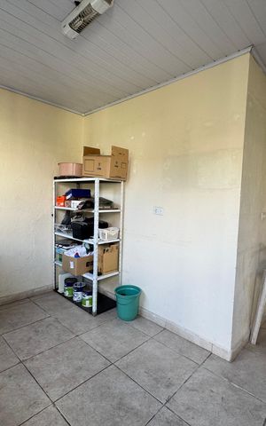 Casa à venda com 288m², 3 quartos e 2 vagas Casa à venda com 288m², 3 quartos e 2 vagasÁrea de Serviço