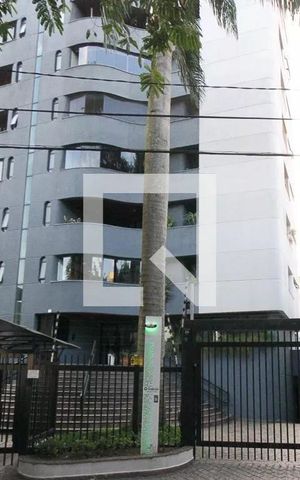 Apartamento para alugar com 145m², 3 quartos e 2 vagas Apartamento para alugar com 145m², 3 quartos e 2 vagasFachada