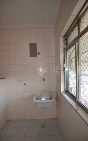 Apartamento à venda com 81m², 2 quartos e 1 vagaÁrea de Serviço