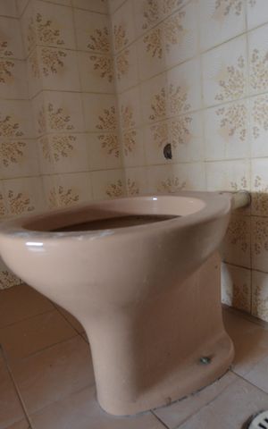 Apartamento à venda com 81m², 2 quartos e 1 vagaBanheiro da Suite