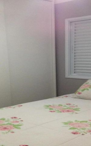 Casa à venda com 70m², 2 quartos e 2 vagas