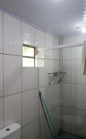 Casa à venda com 355m², 8 quartos e sem vagaBanheiro
