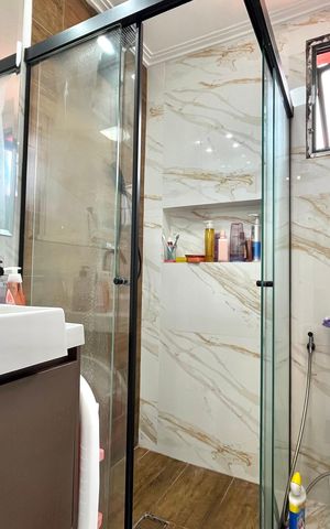 Apartamento à venda com 58m², 2 quartos e 1 vaga Apartamento à venda com 58m², 2 quartos e 1 vagaBanheiro