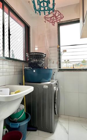 Apartamento à venda com 58m², 2 quartos e 1 vaga Apartamento à venda com 58m², 2 quartos e 1 vagaÁrea de Serviço