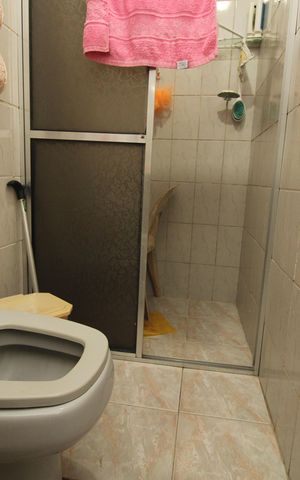 Casa à venda com 168m², 1 quarto e 1 vagaBanheiro