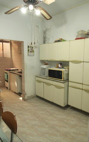 Casa à venda com 168m², 1 quarto e 1 vagaCozinha