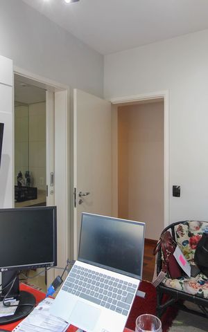 Apartamento à venda com 244m², 5 quartos e 4 vagas Apartamento à venda com 244m², 5 quartos e 4 vagasSuíte 2