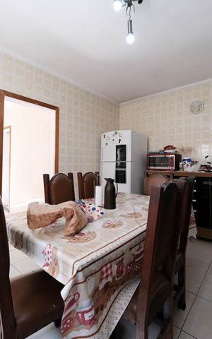 Casa à venda com 200m², 3 quartos e 3 vagasCozinha