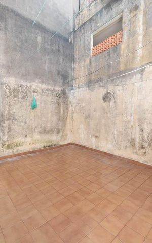 Casa à venda com 200m², 3 quartos e 3 vagasÁrea externa