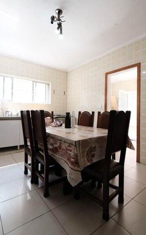 Casa à venda com 200m², 3 quartos e 3 vagasCozinha