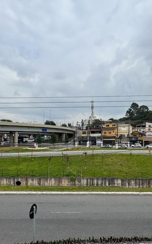 Casa à venda com 300m², 4 quartos e 3 vagas Casa à venda com 300m², 4 quartos e 3 vagasVista da Sacada - Quartos