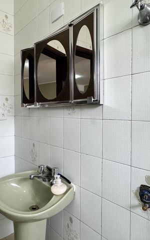 Casa à venda com 300m², 4 quartos e 3 vagas Casa à venda com 300m², 4 quartos e 3 vagasBanheiro Social 1
