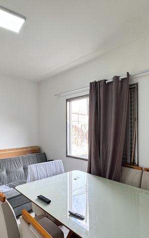 Casa à venda com 300m², 4 quartos e 3 vagas Casa à venda com 300m², 4 quartos e 3 vagasSala - Edícula