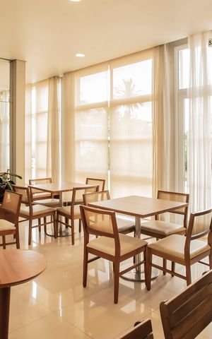 Apartamento à venda com 64m², 2 quartos e 1 vaga Apartamento à venda com 64m², 2 quartos e 1 vagaÁrea comum - Salão de festas