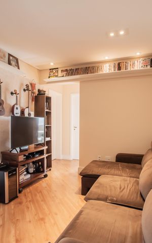Apartamento à venda com 64m², 2 quartos e 1 vaga Apartamento à venda com 64m², 2 quartos e 1 vagaSala
