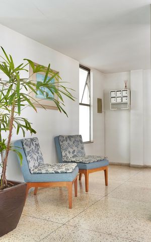 Apartamento à venda com 95m², 3 quartos e 2 vagasHall de entrada