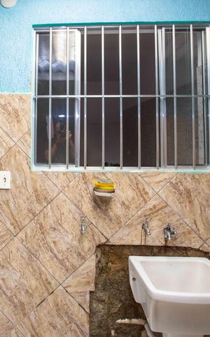 Casa à venda com 100m², 3 quartos e 2 vagasÁrea de Serviço Casa 1