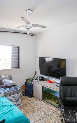 Casa à venda com 100m², 3 quartos e 2 vagasQuarto 2 Casa 2