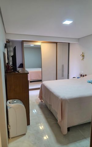 Casa à venda com 145m², 3 quartos e 2 vagas Casa à venda com 145m², 3 quartos e 2 vagasQuarto