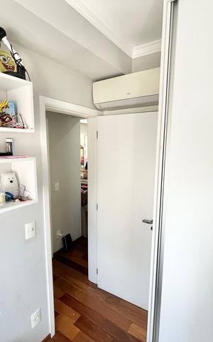 Apartamento à venda com 94m², 2 quartos e 3 vagas Apartamento à venda com 94m², 2 quartos e 3 vagasQuarto Suíte 1