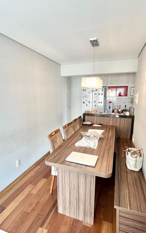 Apartamento à venda com 94m², 2 quartos e 3 vagas Apartamento à venda com 94m², 2 quartos e 3 vagasSala