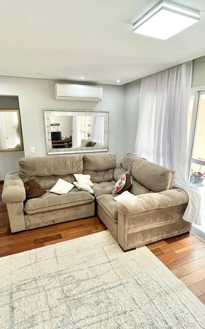 Apartamento à venda com 94m², 2 quartos e 3 vagas Apartamento à venda com 94m², 2 quartos e 3 vagasSala