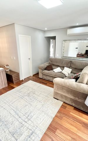 Apartamento à venda com 94m², 2 quartos e 3 vagas Apartamento à venda com 94m², 2 quartos e 3 vagasSala