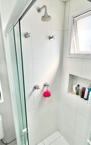 Apartamento à venda com 94m², 2 quartos e 3 vagas Apartamento à venda com 94m², 2 quartos e 3 vagasBanheiro da Suíte 2