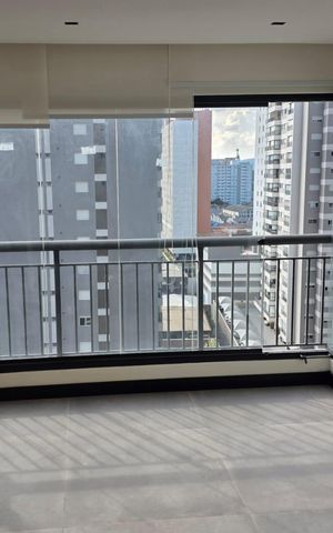 Apartamento à venda com 65m², 1 quarto e 1 vaga Apartamento à venda com 65m², 1 quarto e 1 vagaVaranda