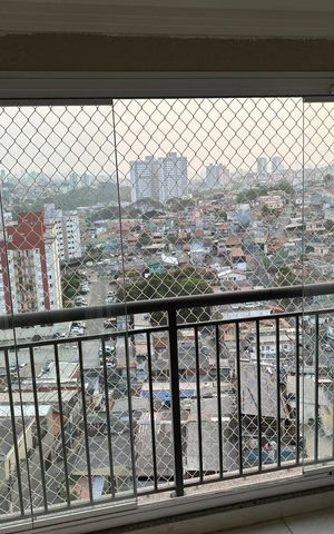 Apartamento à venda com 72m², 3 quartos e 1 vaga Apartamento à venda com 72m², 3 quartos e 1 vagaVaranda