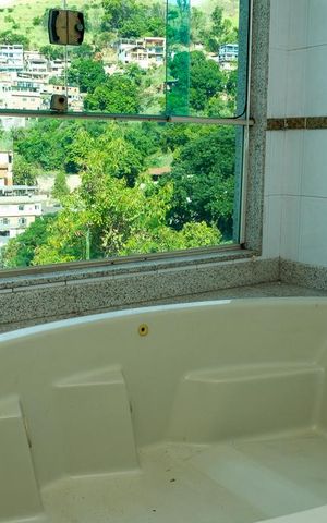 Casa para alugar com 600m², 4 quartos e 3 vagas