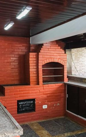 Casa para alugar com 600m², 4 quartos e 3 vagas
