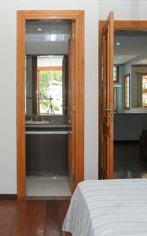 Casa para alugar com 600m², 4 quartos e 3 vagas
