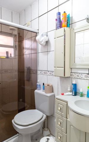 Casa à venda com 260m², 3 quartos e 2 vagasBanheiro 1