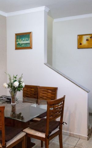 Casa à venda com 260m², 3 quartos e 2 vagasSala de jantar