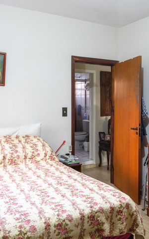 Casa à venda com 260m², 3 quartos e 2 vagasQuarto 1